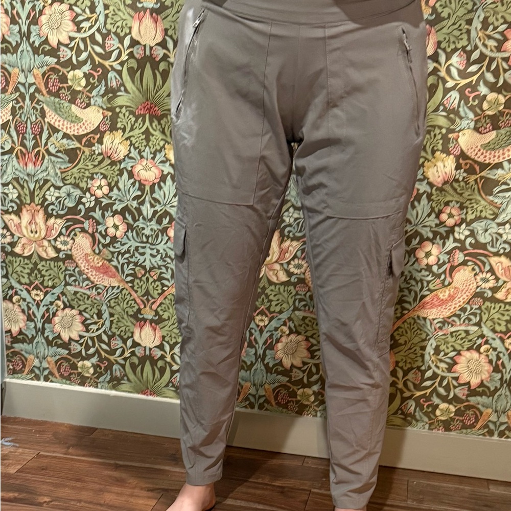 Athleta Taupe Cargo Pants